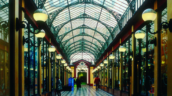 Explore Les Passages Couverts