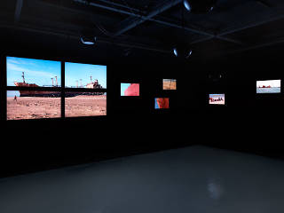 Vue de l'exposition de Zineb Sedira, 'Invitation au voyage', à l'Emba / Galerie Edouard Manet, 2010 