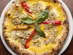 Butternut-squash cream, smoked mozzarella and artichoke pizza