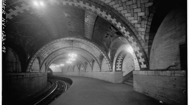 Old City Hall subway station