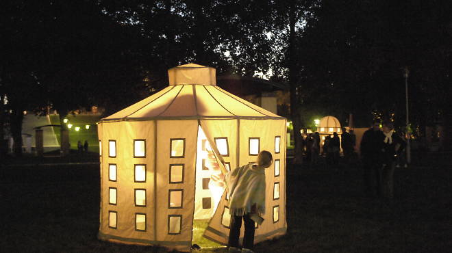 Transportable City (2000-2002), Los Carpinteros (Nuit Blanche 2006)