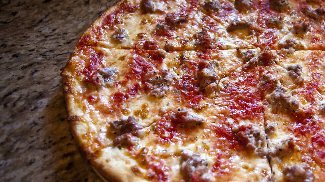 Denino's Pizzeria & Tavern