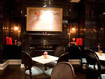 New York bars with fireplaces: Lantern's Keep