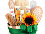 Gift guide: Bath & Body Invigoration sauna bucket filled with premium Burt’s Bees products and spa essentials, $30, at gifttree.com
