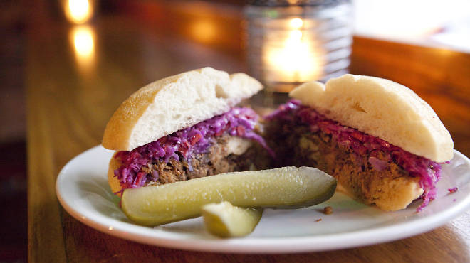 Pulled pork sandwich at Subject