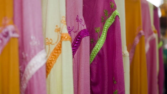 Clothes rail