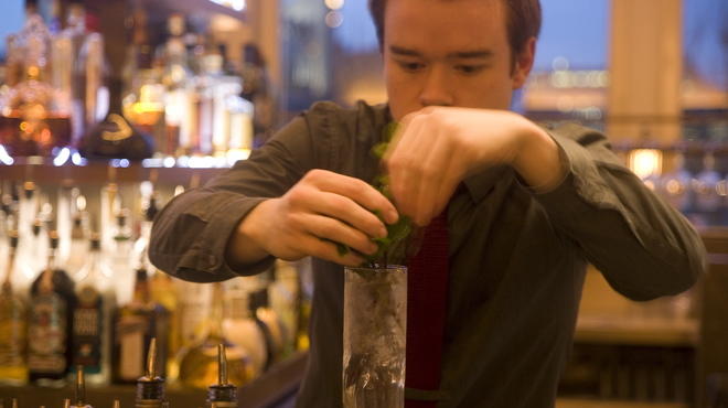 Skylon (bar)