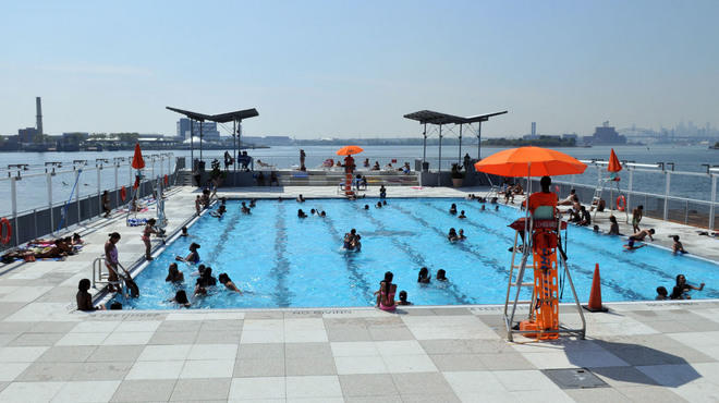 Floating Pool at Barretto Point Park