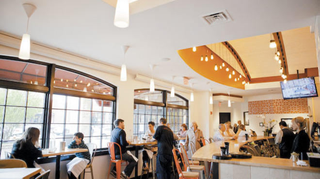 An interior view of Moderno restaurant in downtown Highland Park.
