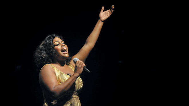 Raena White in Dreamgirls at Marriott Theatre