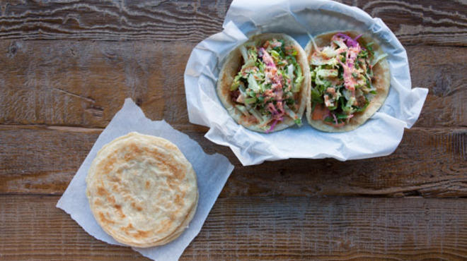 Paratha tacos at En Hakkore