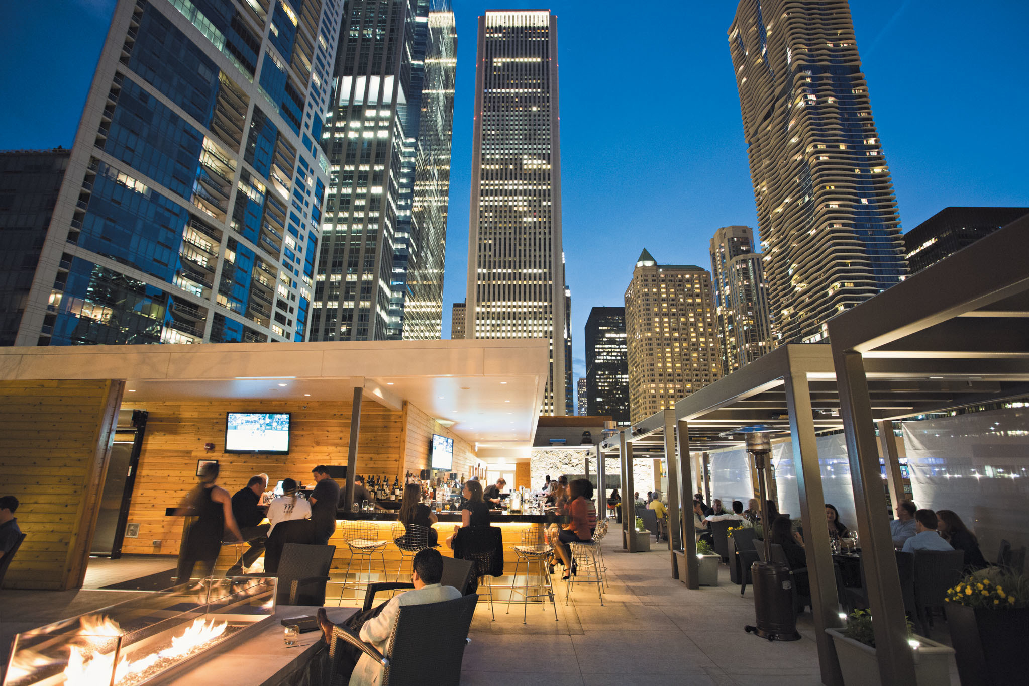 Best rooftop restaurants in Chicago for outdoor dining