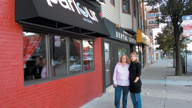 MIXED COMPANY Nikki Calhoun (left) and Jennifer Murphy hope Parlour will attract men and women.