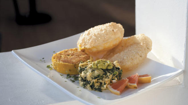 Saag paneer scramble at Township