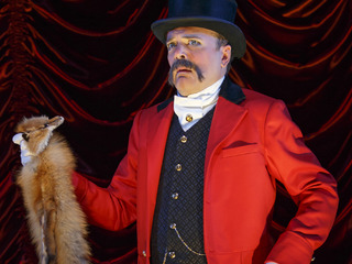 A Gentleman's Guide to Love and Murder