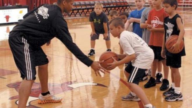 Kids work on fundamentals at the Chicago Bulls and White Sox Academy