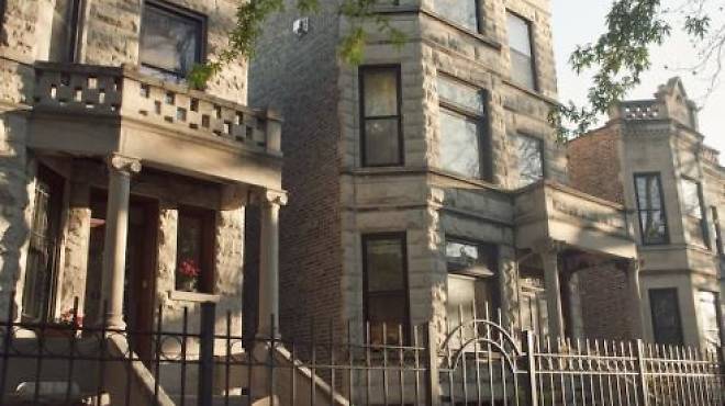 Logan Square's historical homes along the boulevard.