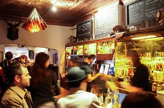 The Bridgeport neighborhood guide