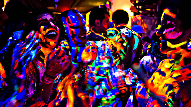 Naked Painting Party