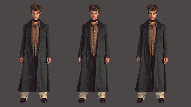 Galactic drug dealer Elan Sleazebaggano sports khaki pants in Attack of the Clones.