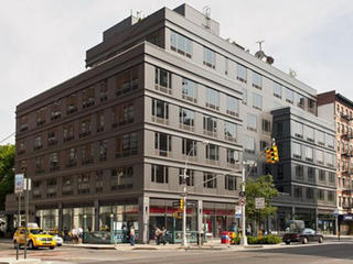 305 West 16th Street