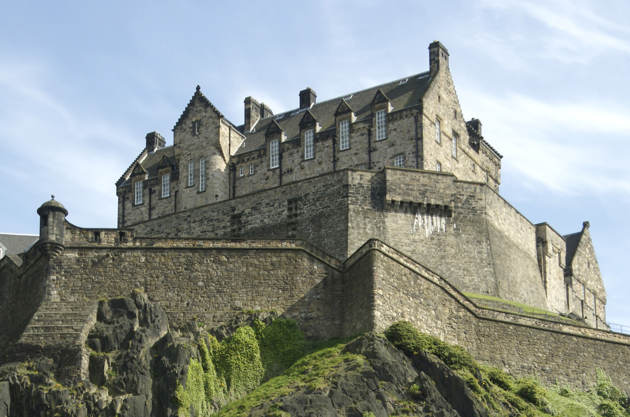 Edinburgh Castle | Things to do in City centre, Edinburgh