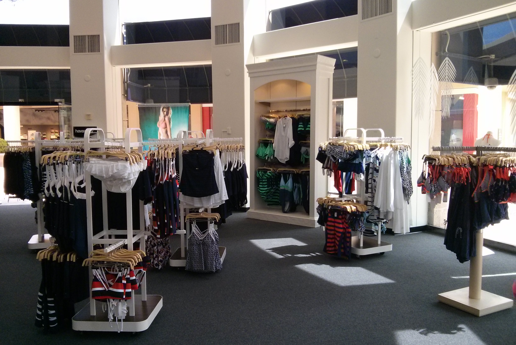Fashion island pet store 66 Fashion island pet store 5