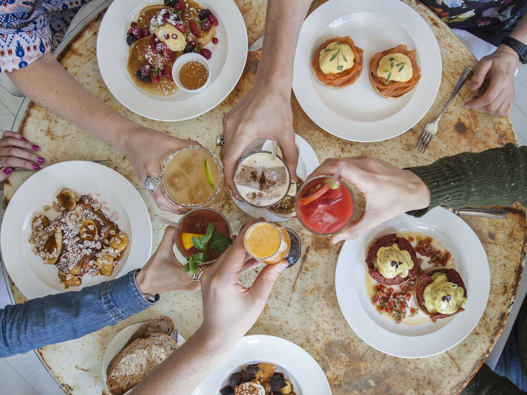 Londons Best Bottomless Brunches Serving Unlimited Booze With Weekend