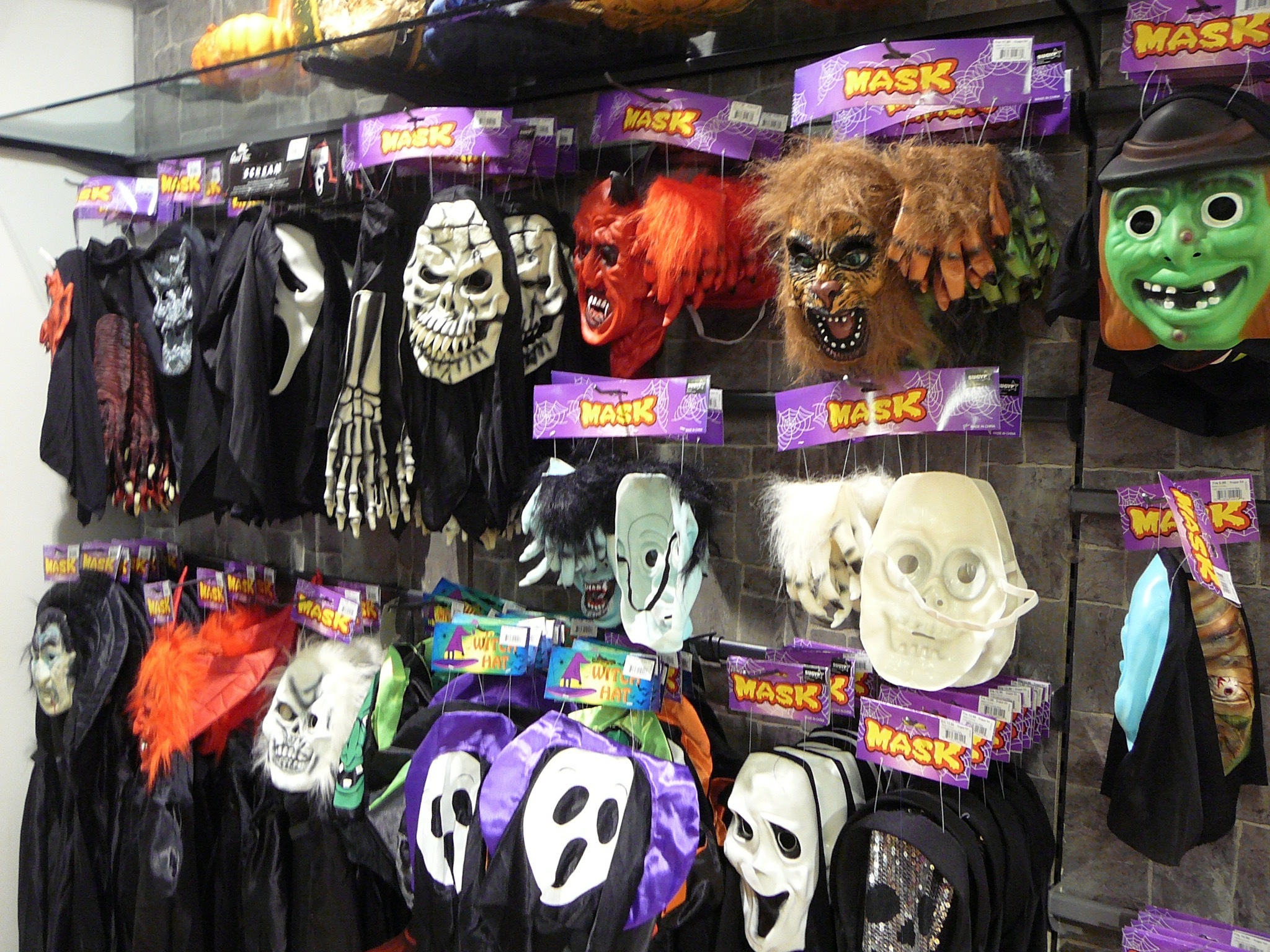 Где Можно Купить Вещи Для Хэллоуина