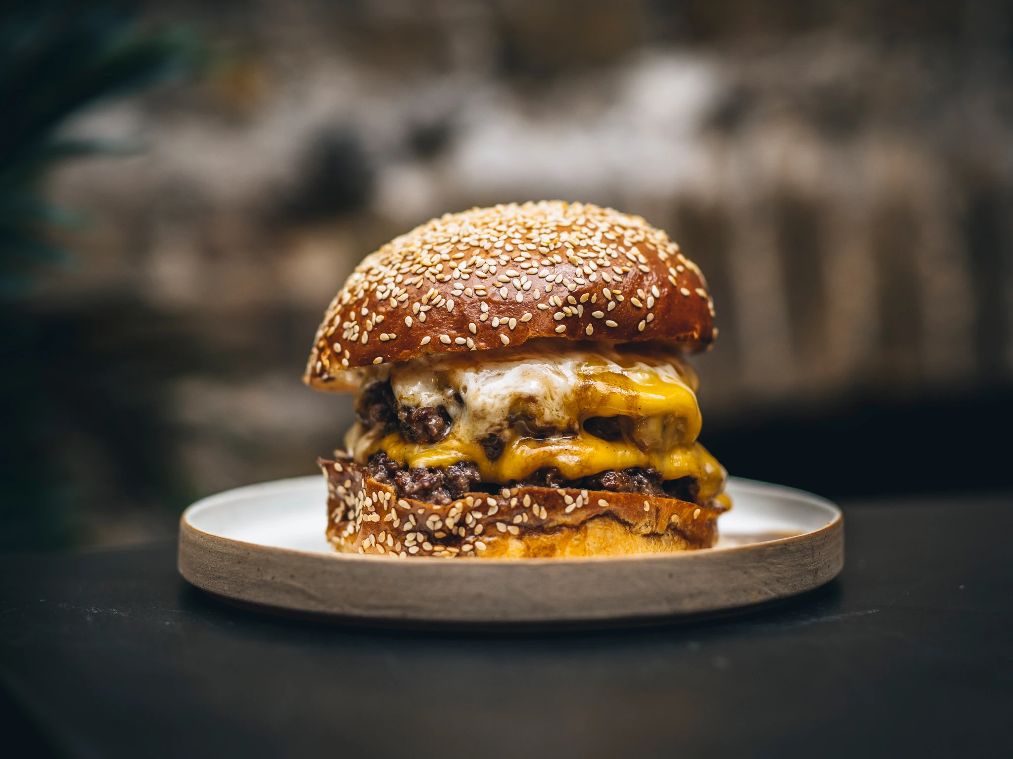Burger & Beyond