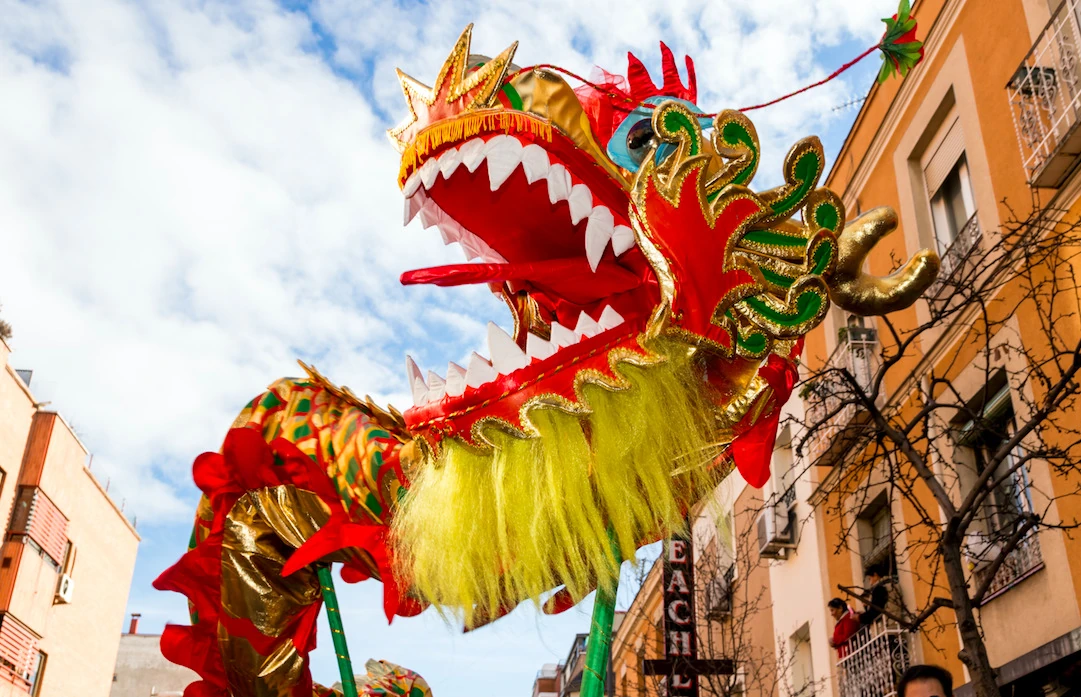 Drag&oacute;n Usera