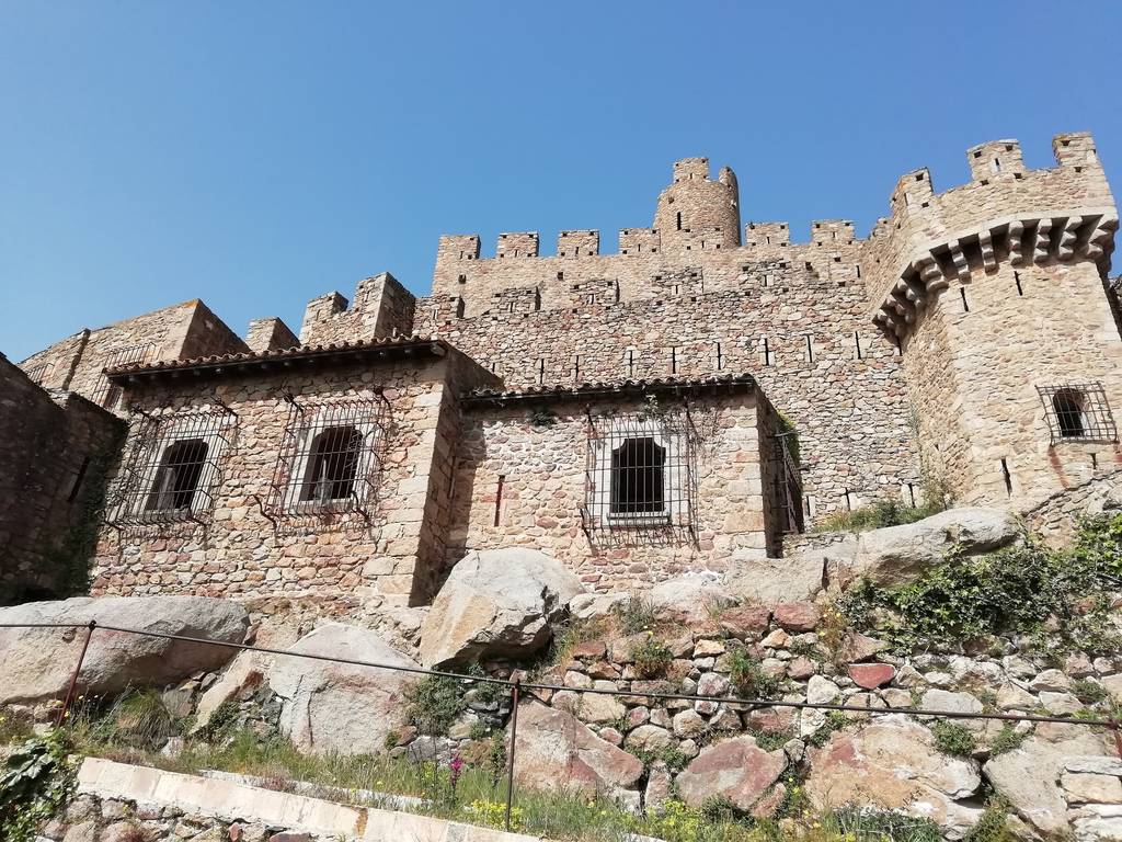 Els castells més espectaculars i bonics de Catalunya