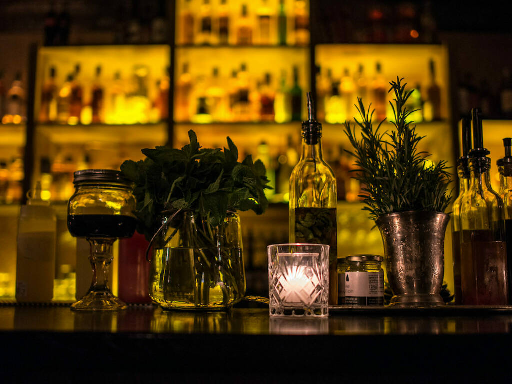 Bars Cach S Les Meilleurs Speakeasy De Paris