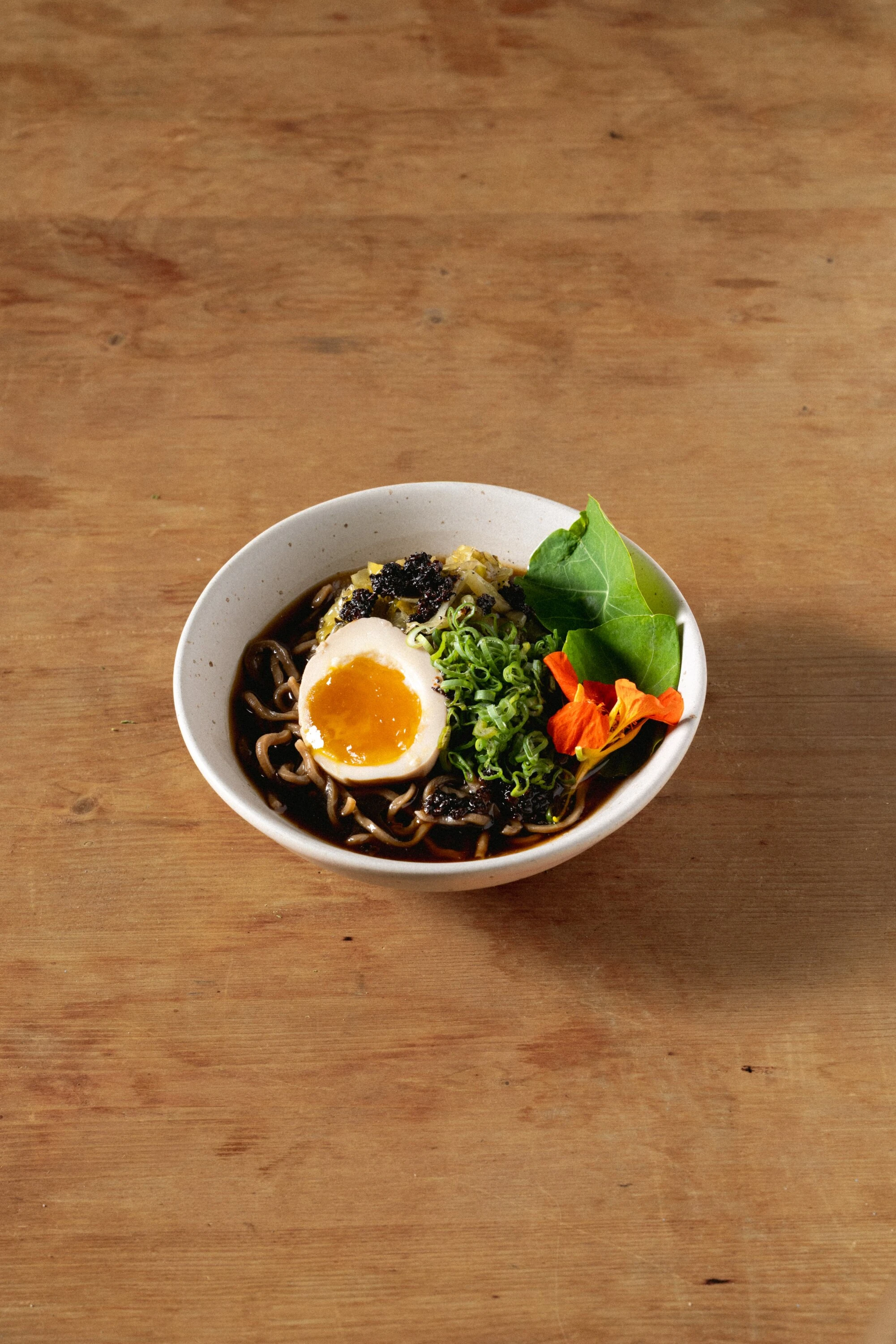 Ramen de p&atilde;o velho