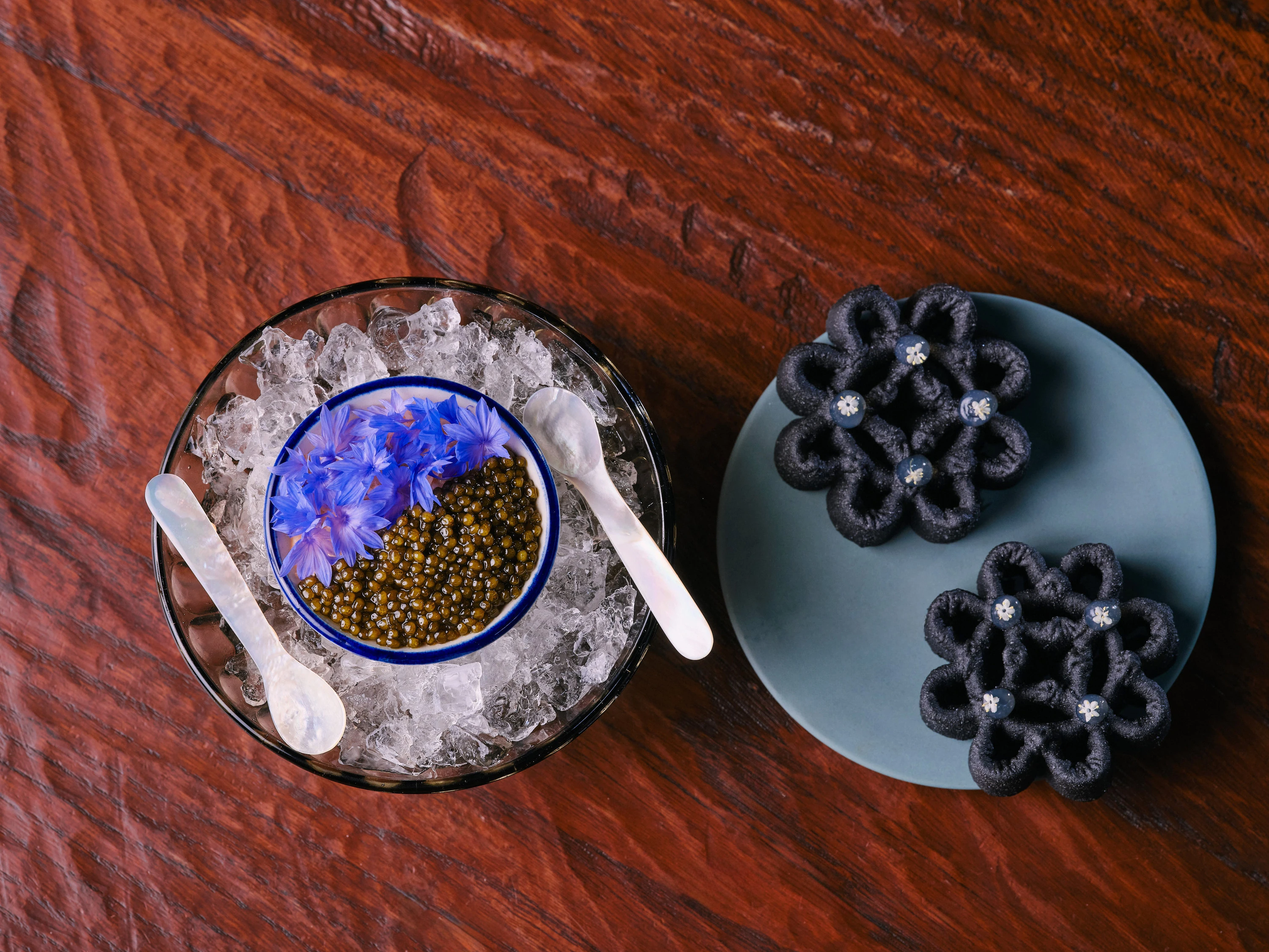 Brixham crab, Exmoor caviar and coconut ash cracker