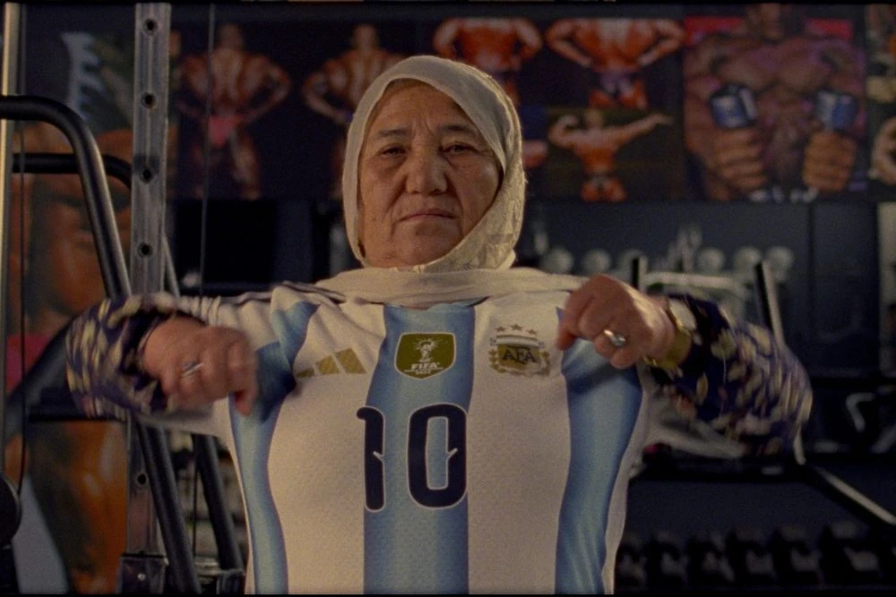 Still from Super Afghan Gym directed by Shahrbanoo Sadat