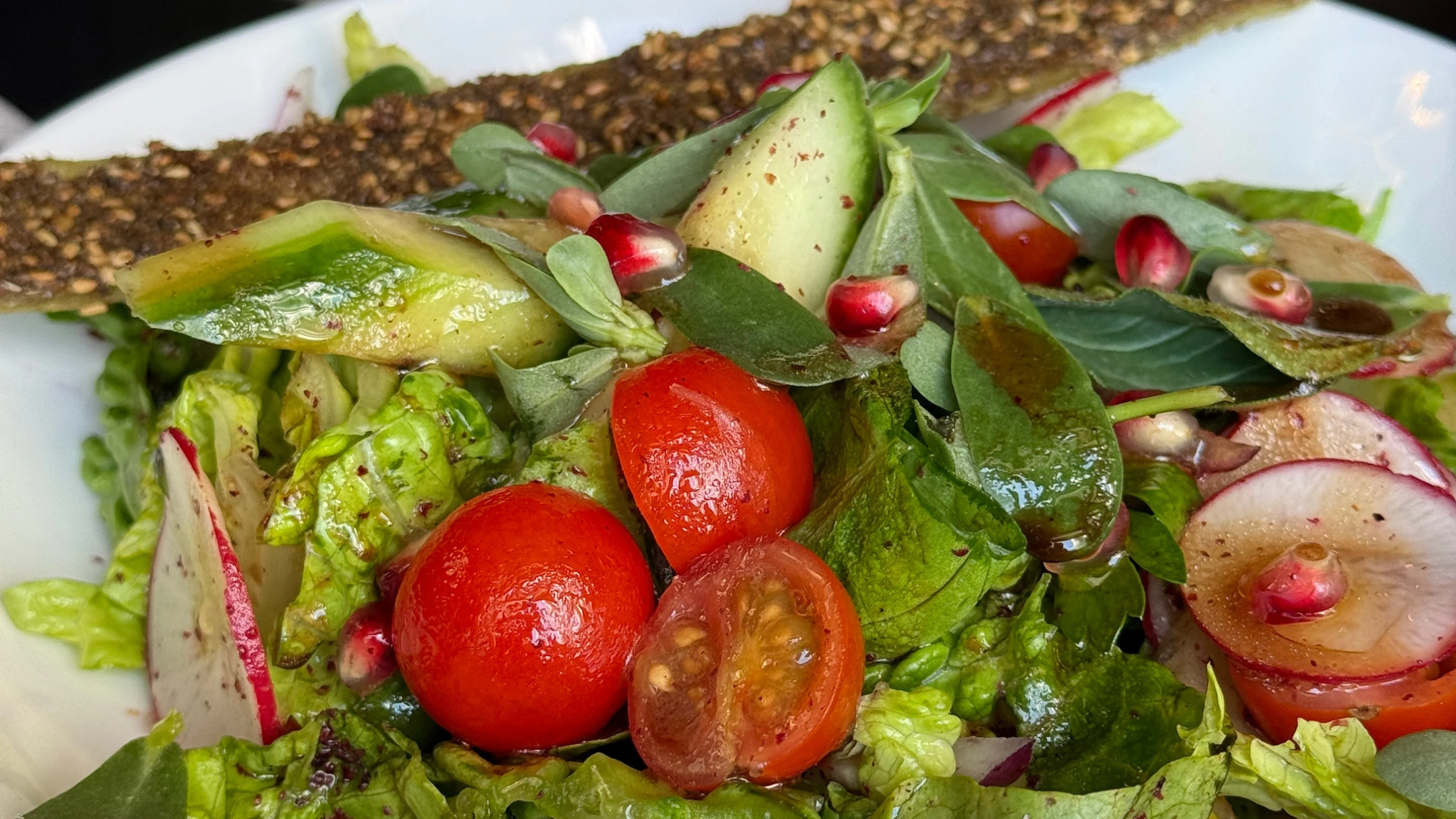 Fattoush at Zanobiba