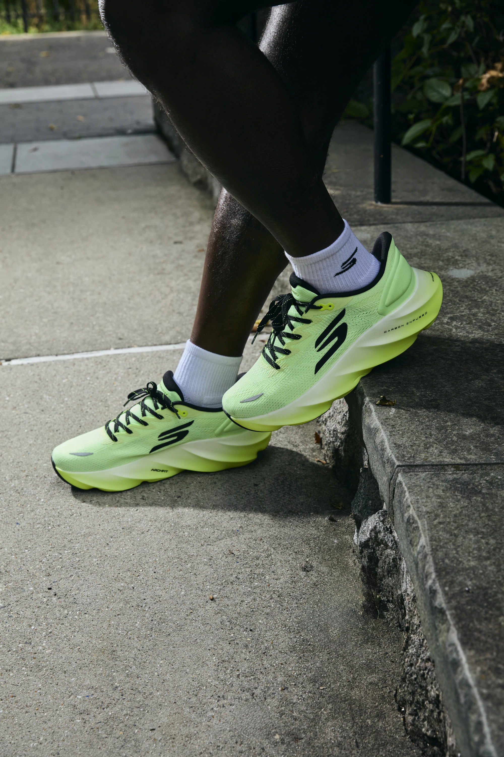 Skechers AERO Razor