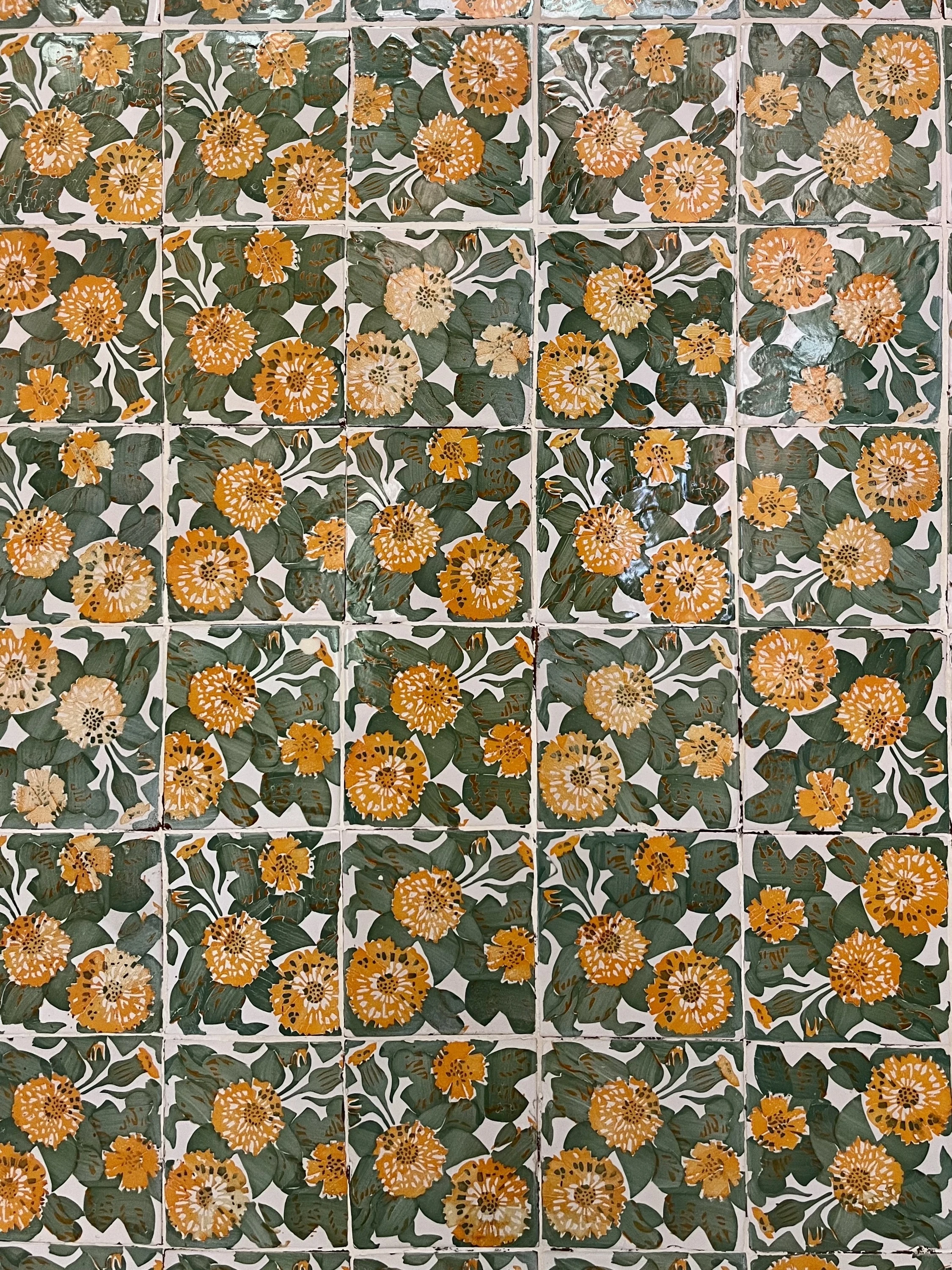 Rotating tiles at Casa Vicens in Barcelona