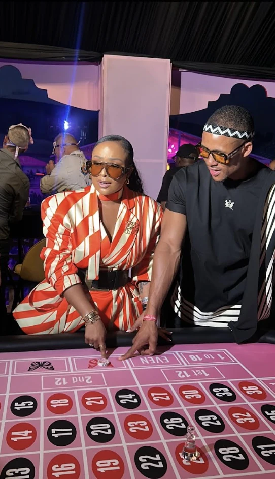 Celebrities, fashionistas and Joburg's finest party people were all hoping to get lucky at The Last Hand experience last weekend. 