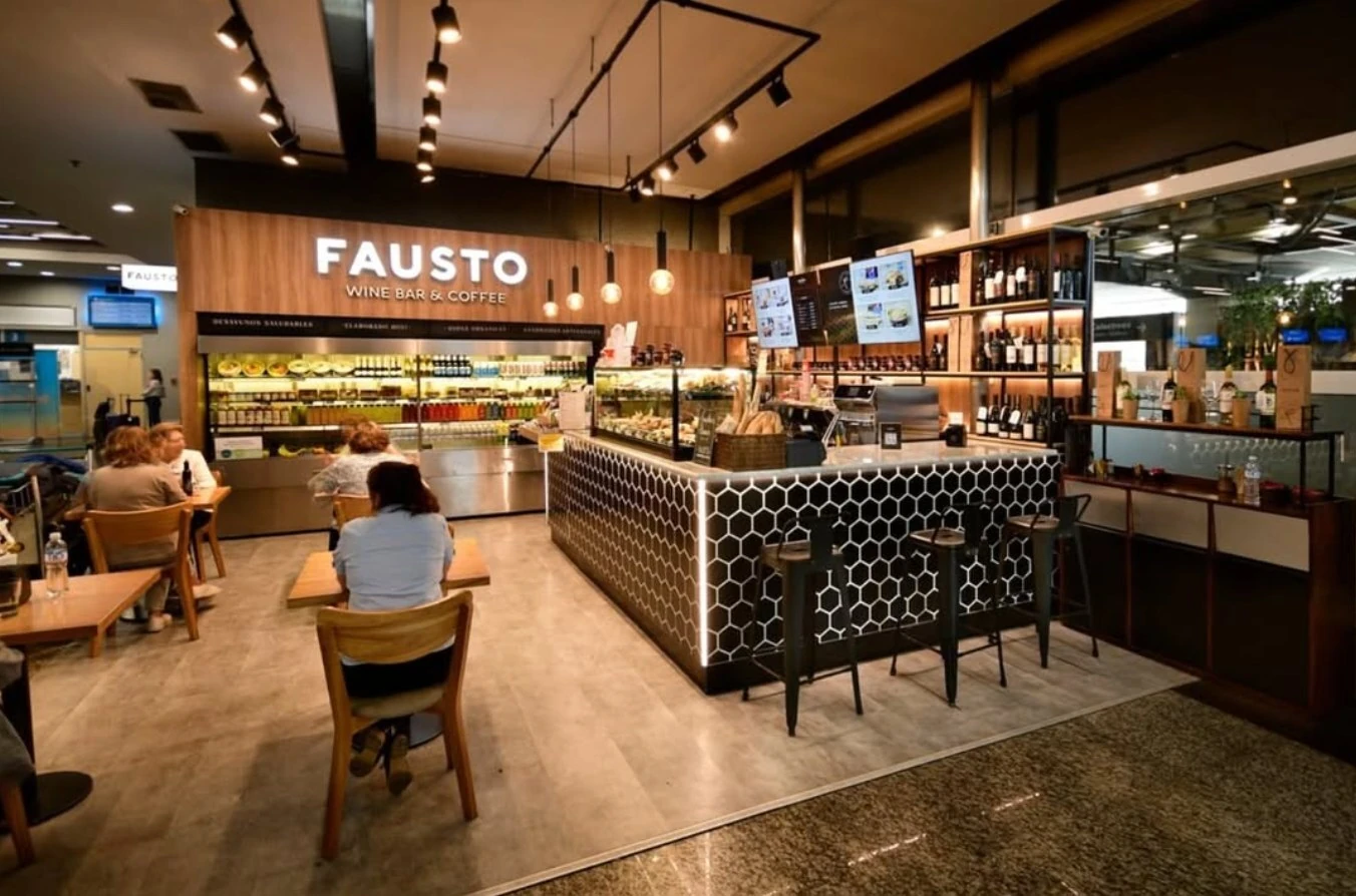 fausto-wine-bar