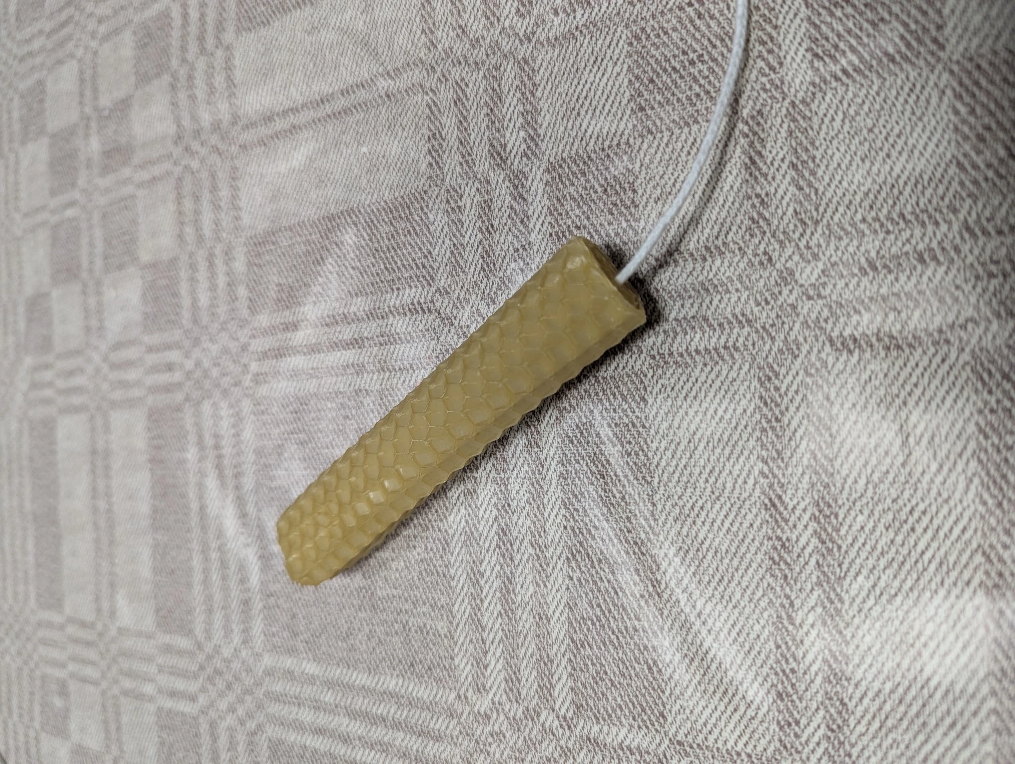 Jess&rsquo;s beeswax candle