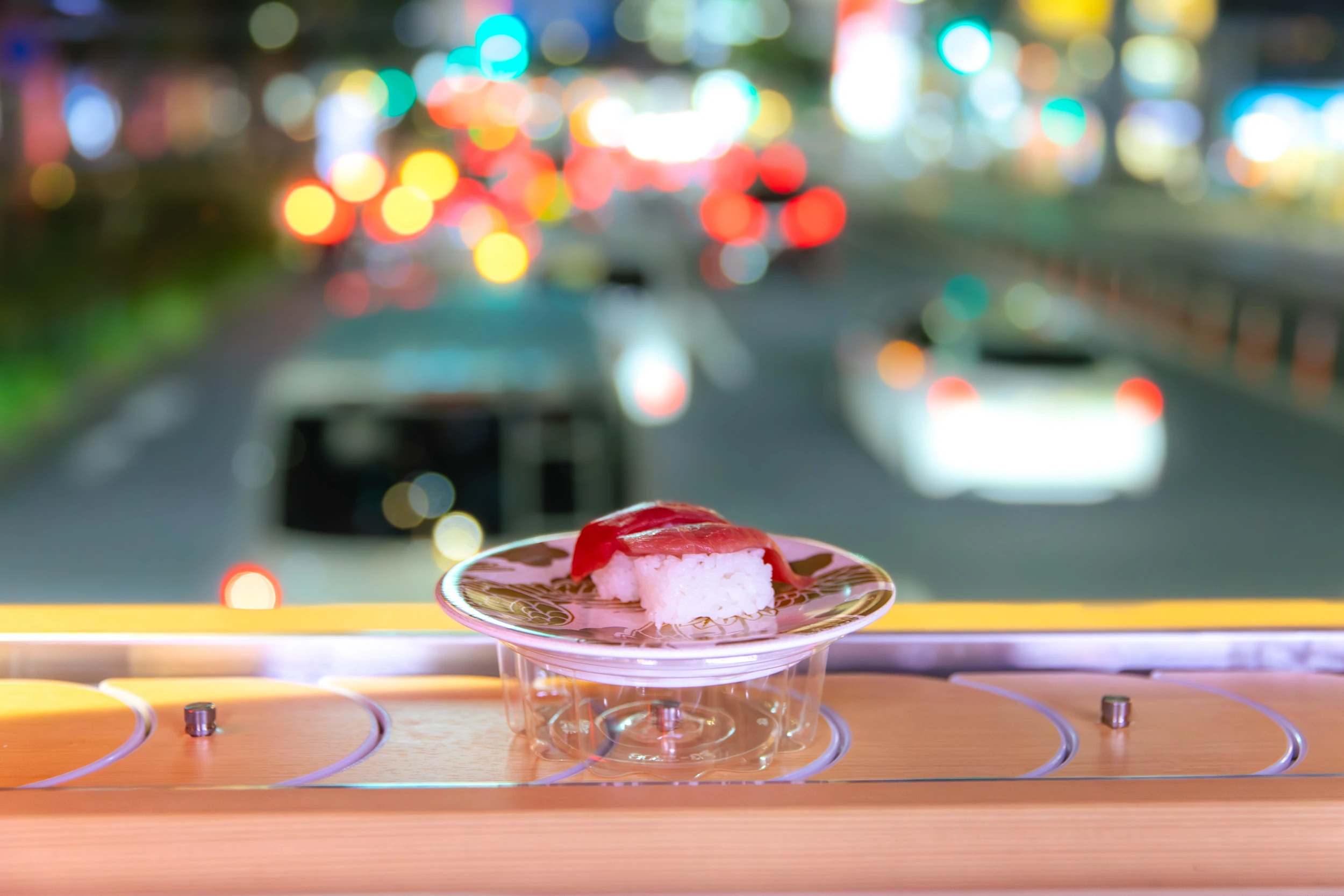 The world&rsquo;s first conveyor-belt sushi bus is finally here, but should you ride it? Here&rsquo;s what we think