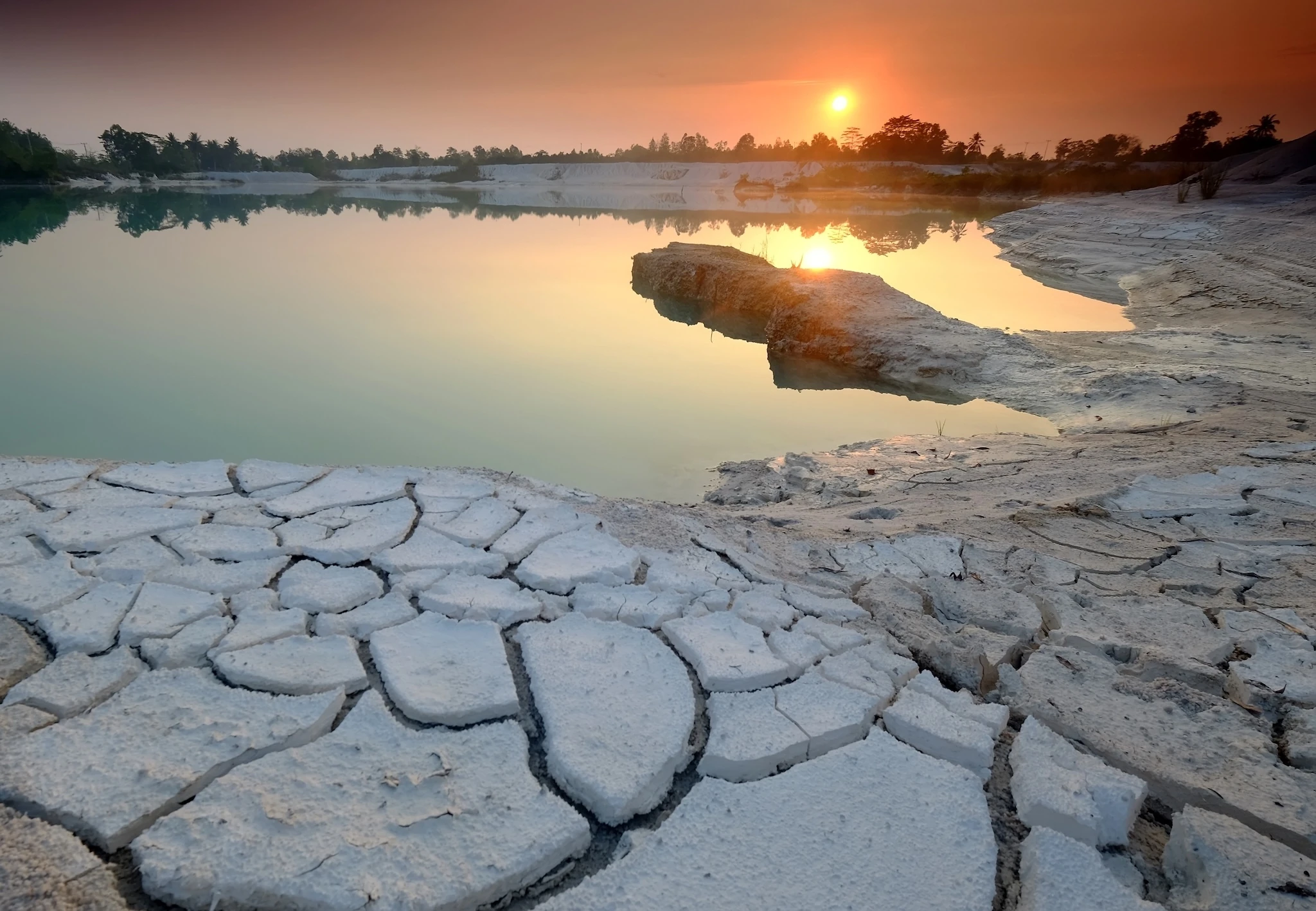 The impact of drought in 2018 in Indonesia