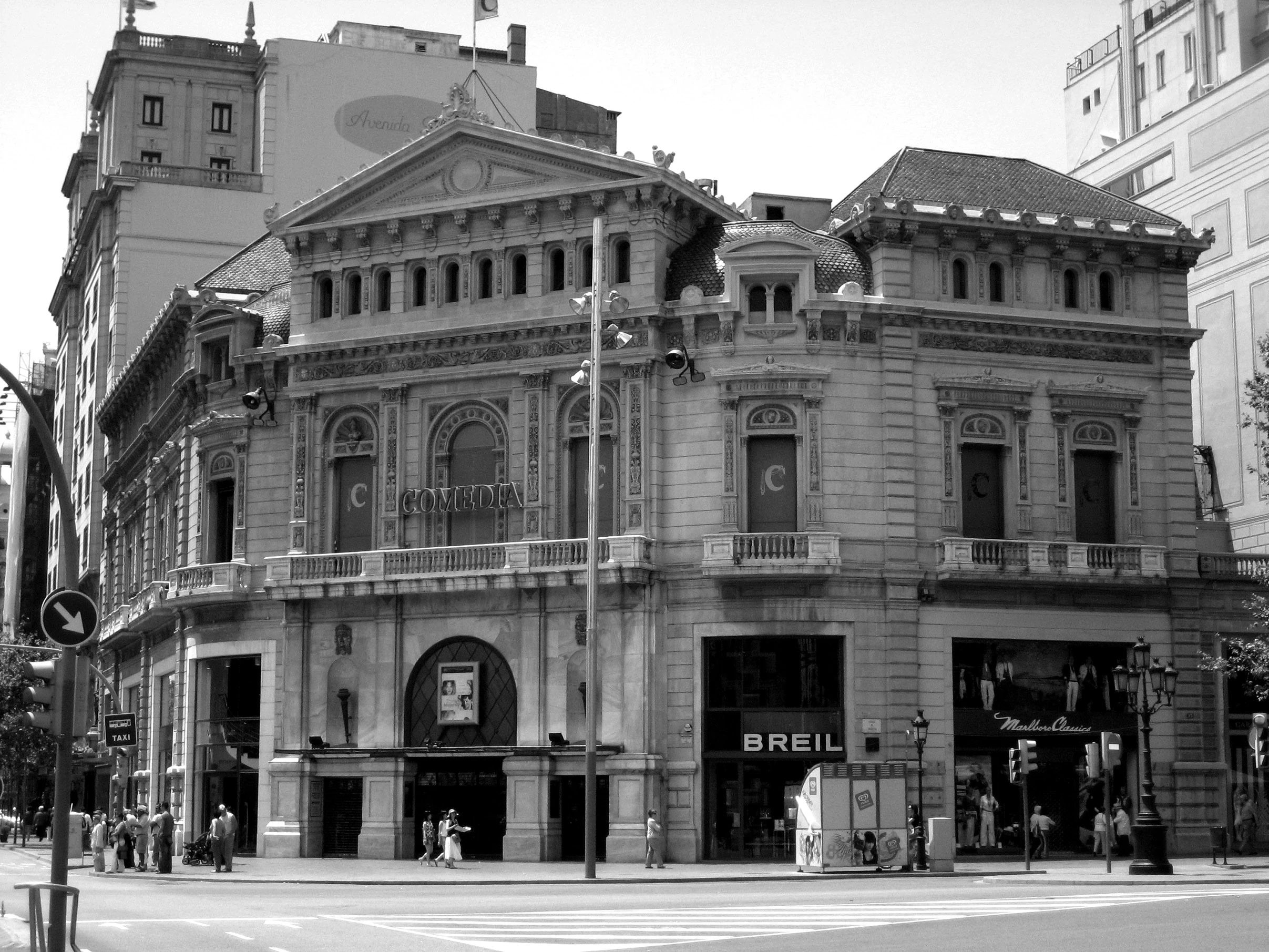 Cine Com&egrave;dia