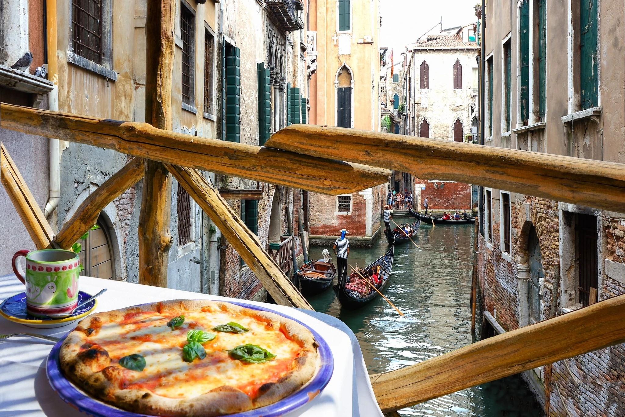 Pizza place in Venice, Italy