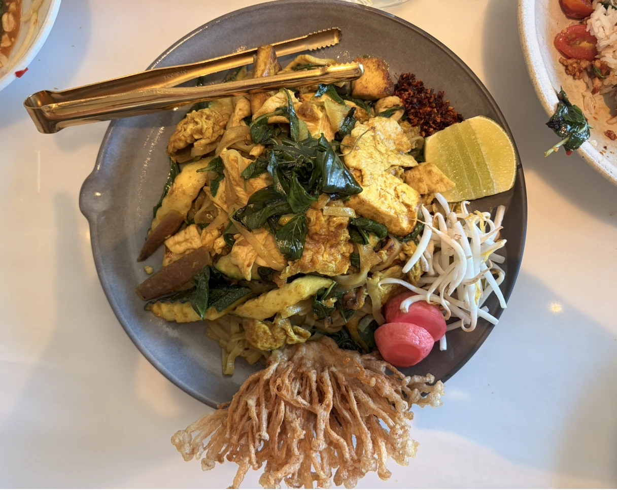 No. 11, the Comfort Zone rice bowl at BOBO Thai