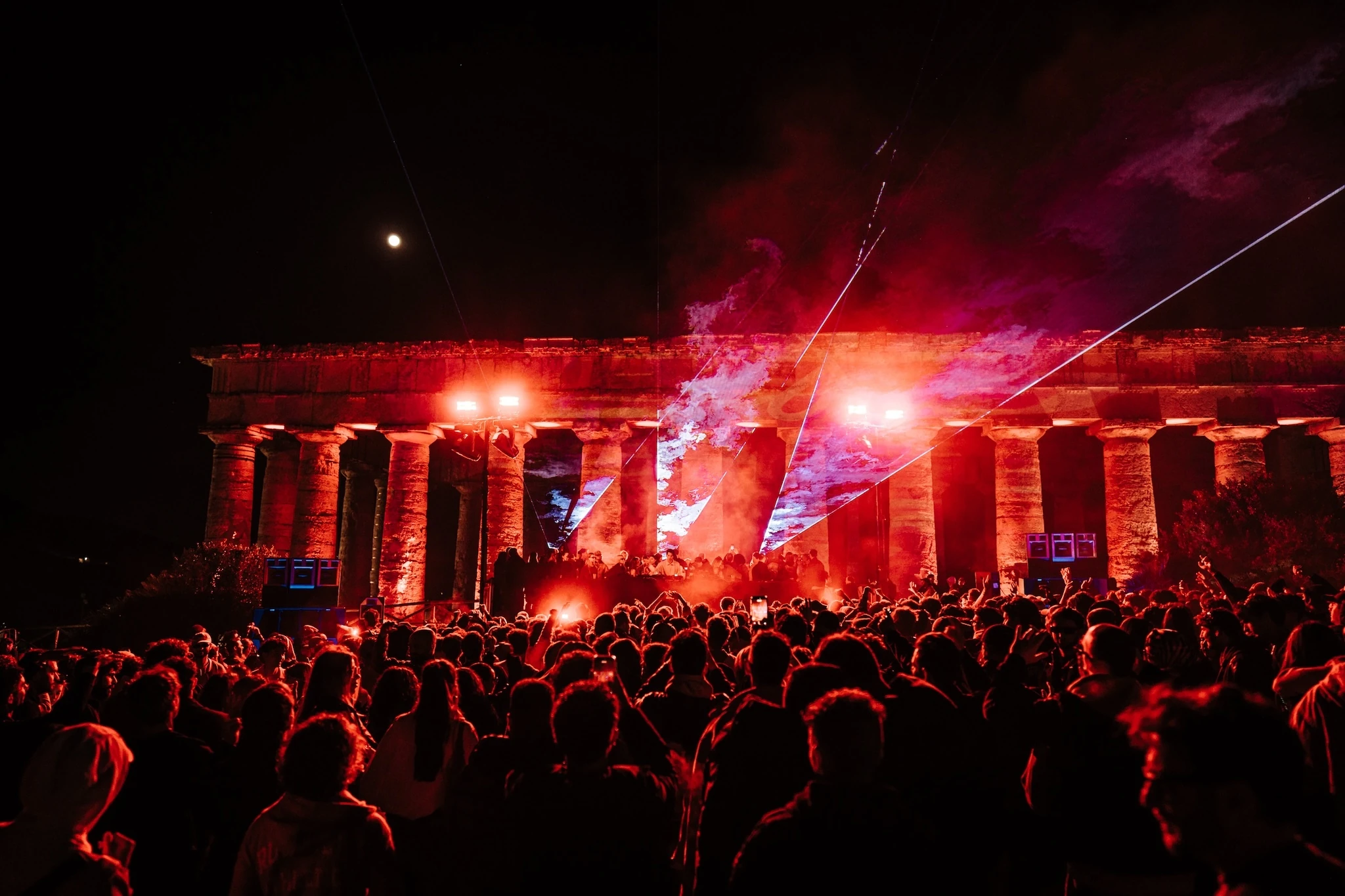 Aura Festival takes over the Doric Temple of Segesta