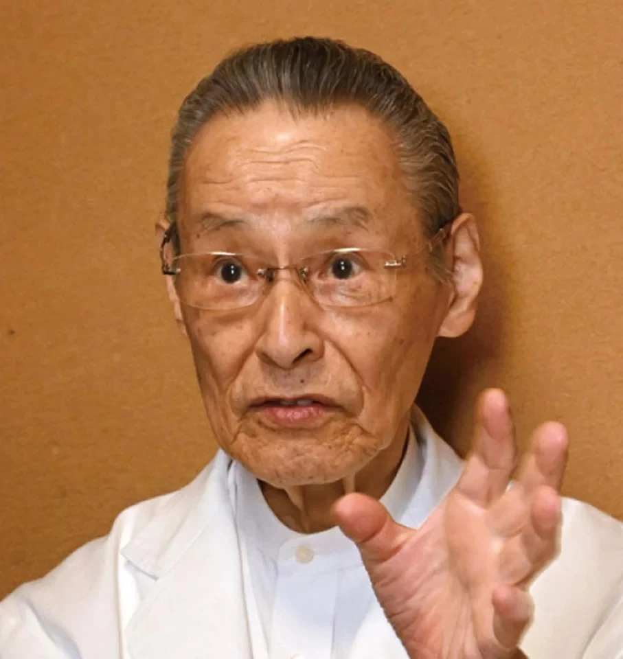髙橋英⼀