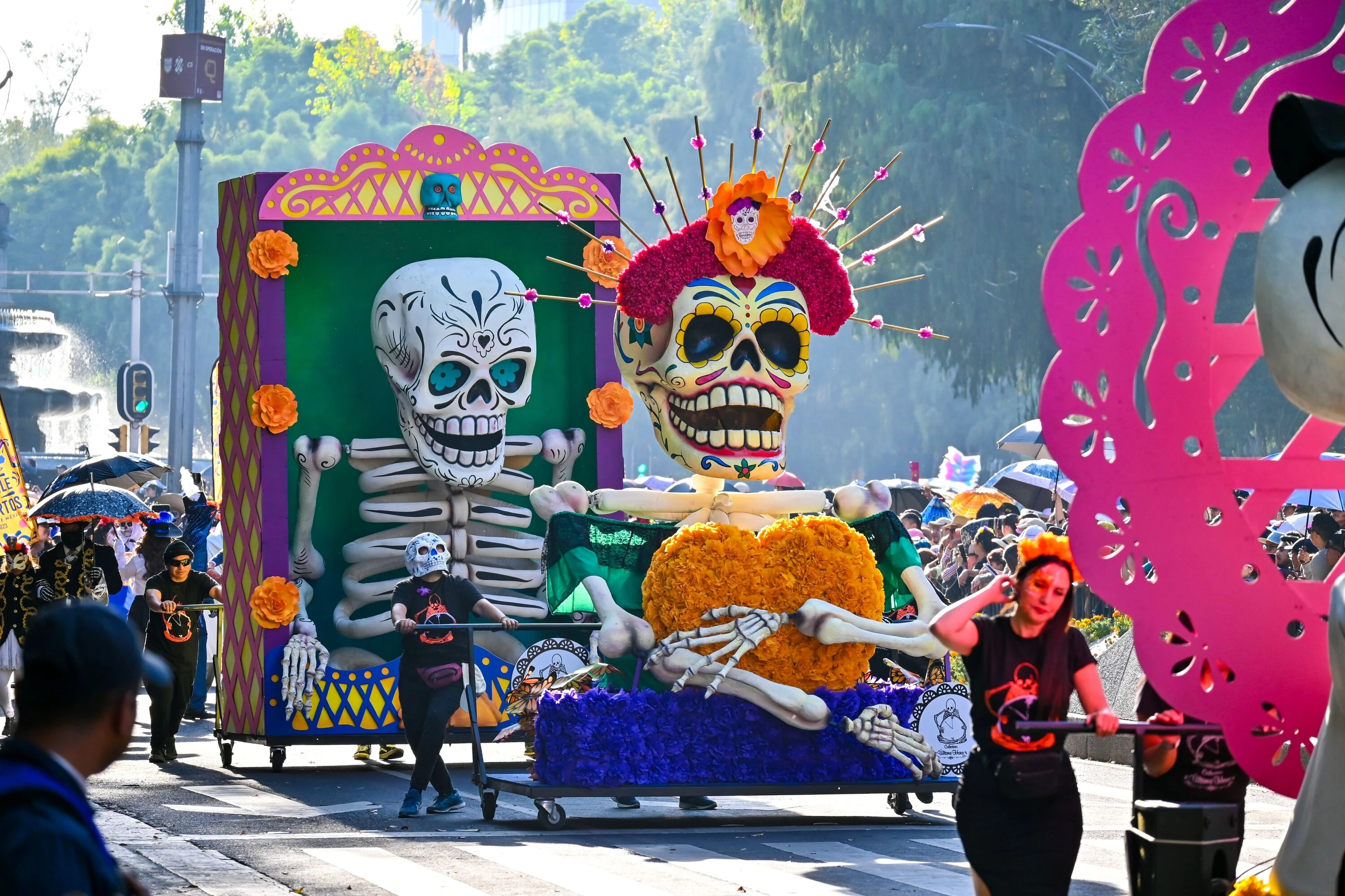 Desfile del D&iacute;a de Muertos